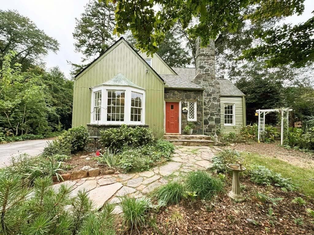 4 bedroom, 2 bathroom, 1,736 sq ft single family residence for sale at 2573 Tilson Drive, Atlanta, GA 30317