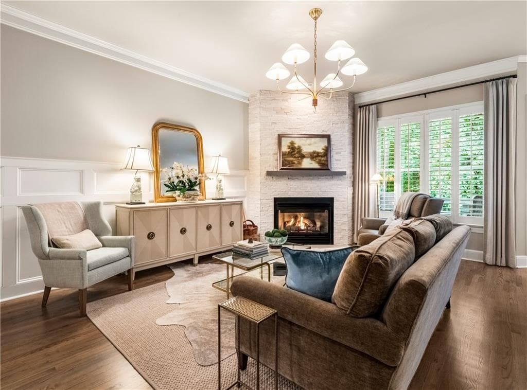 3 bedroom, 4 bathroom, 3,395 sq ft townhouse for sale at 2565 Milford Lane, Alpharetta, GA 30009