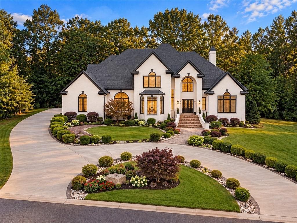 7 bedroom, 7 bathroom, 6,250 sq ft single family residence for sale at 1020 Henry Terrace, Lawrenceville, GA 30046