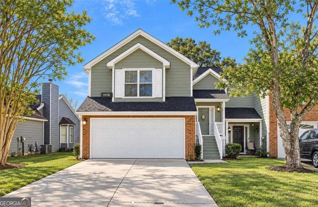 3 bedroom, 3 bathroom, 2,548 sq ft townhouse for rent at 7953 Woodlake Drive, Riverdale, GA 30274 for $1,850 a month