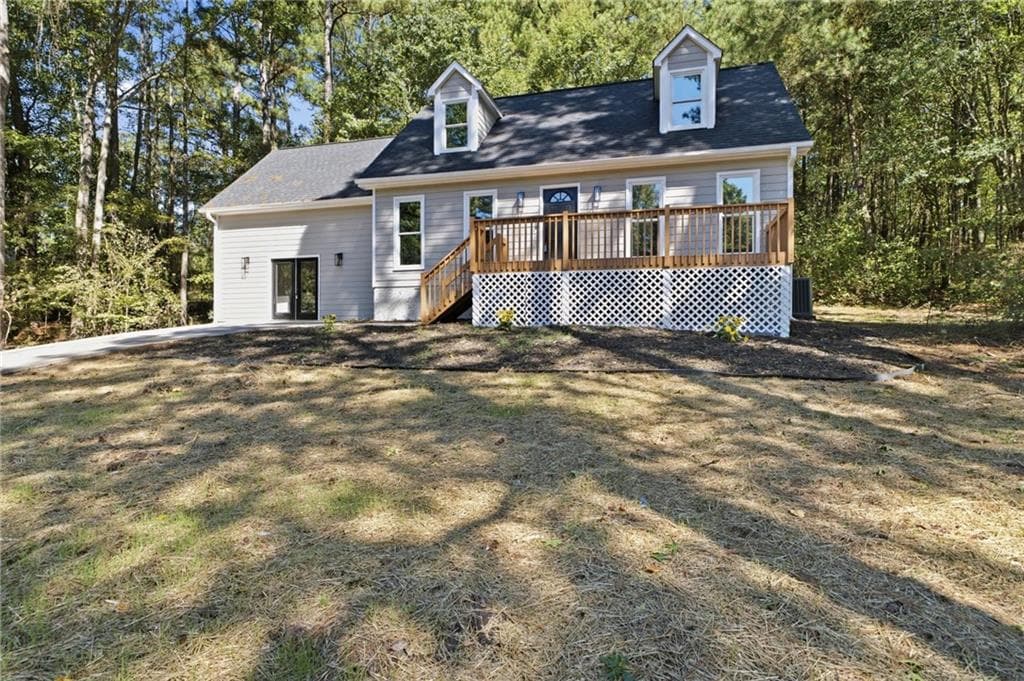 4 bedroom, 3 bathroom, 2,258 sq ft single family residence for sale at 3035 Gum Creek Lane, Loganville, GA 30052