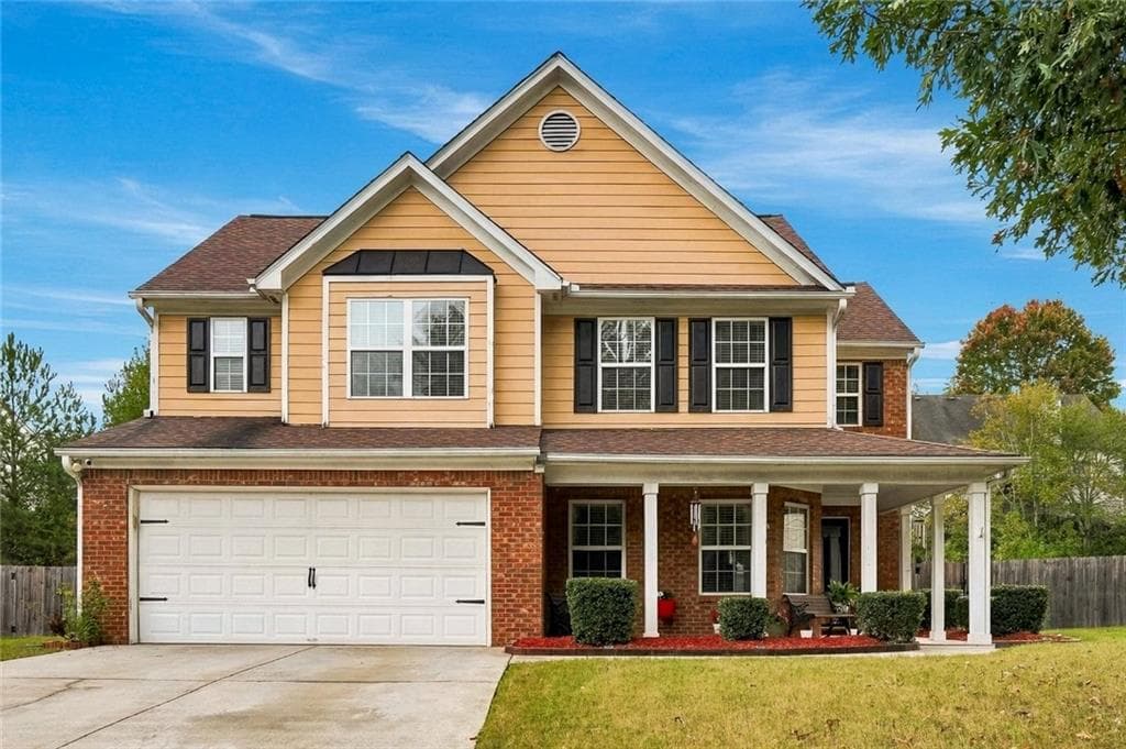 4 bedroom, 3 bathroom, 2,128 sq ft single family residence for sale at 825 Shannon Road, Loganville, GA 30052
