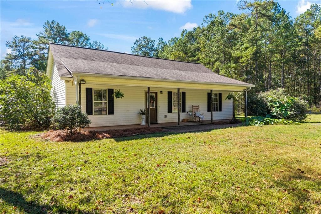 4 bedroom, 2 bathroom, 1,368 sq ft single family residence for sale at 1148 Oconee Forest Road, Monticello, GA 31064