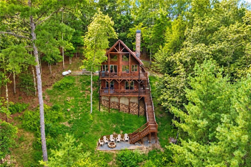 3 bedroom, 2 bathroom, 1,518 sq ft single family residence for sale at 73 Rosiey Lane, Blue Ridge, GA 30513