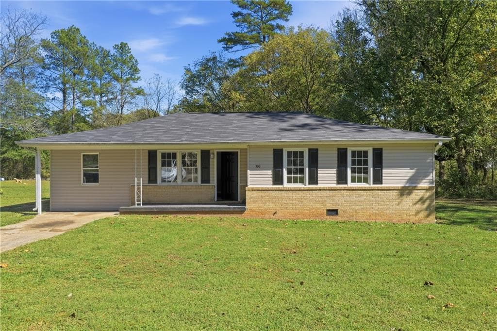 3 bedroom, 2 bathroom, 1,436 sq ft single family residence for sale at 300 Cash Town Road, Aragon, GA 30104