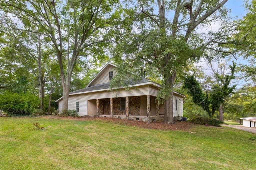 3 bedroom, 2 bathroom, 3,544 sq ft single family residence for sale at 4038 Brownsville Road, Powder Springs, GA 30127
