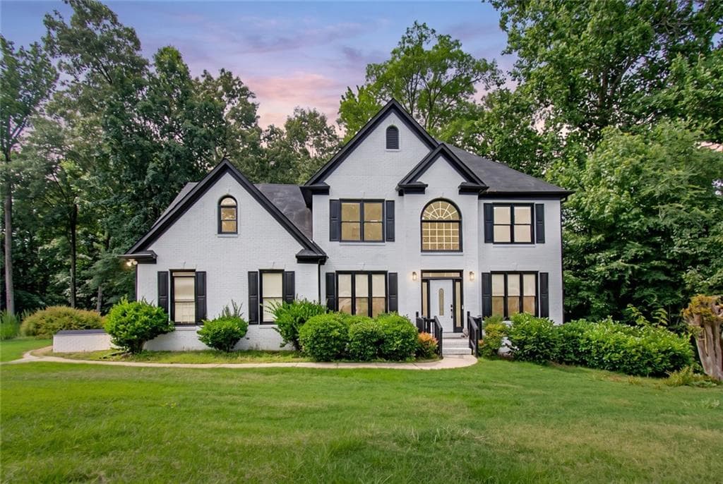 7 bedroom, 4 bathroom, 4,387 sq ft single family residence for sale at 227 Scenic View Lane, Stone Mountain, GA 30087