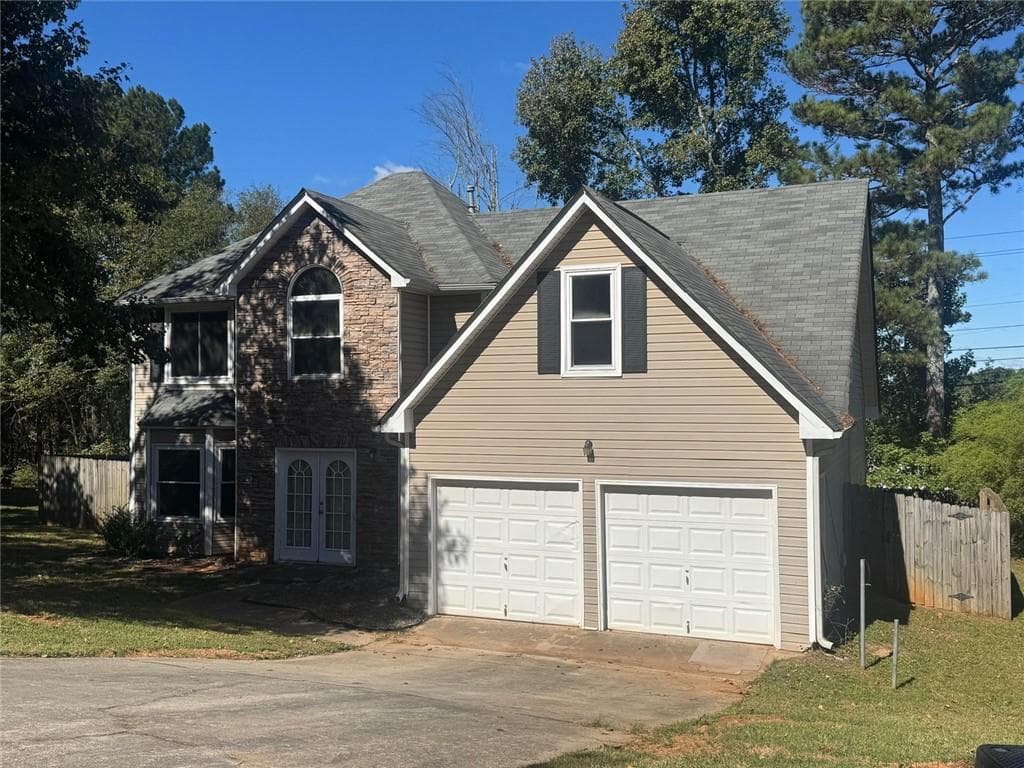 4 bedroom, 3 bathroom, 2,362 sq ft single family residence for sale at 1026 Misty Meadows Point, Hampton, GA 30228