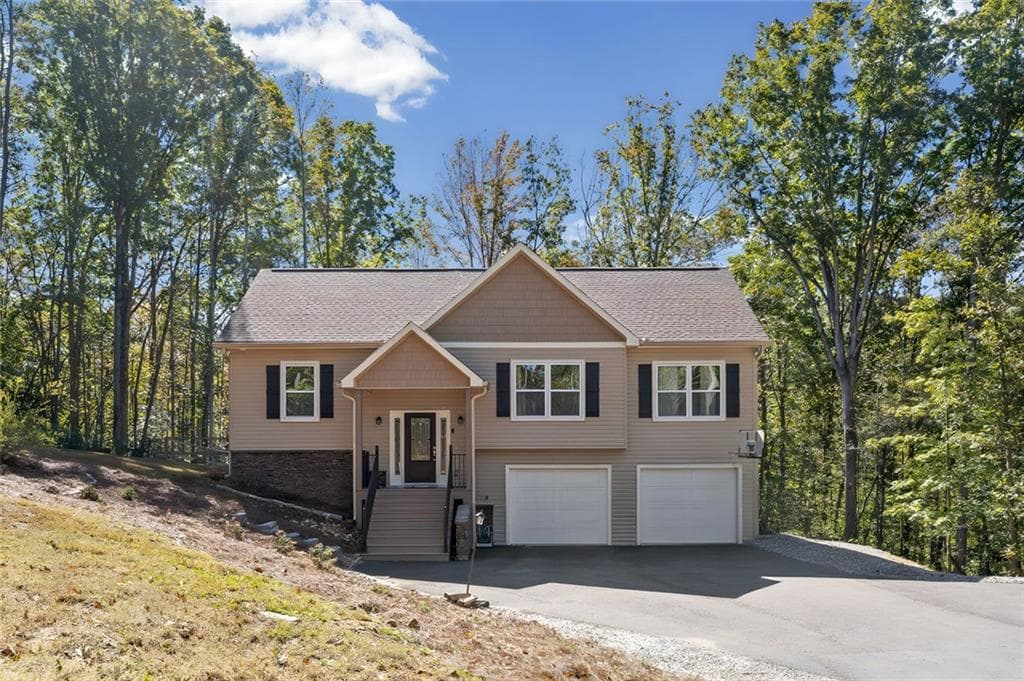 4 bedroom, 4 bathroom, 2,012 sq ft single family residence for sale at 3735 Oak Grove Road, Dahlonega, GA 30533