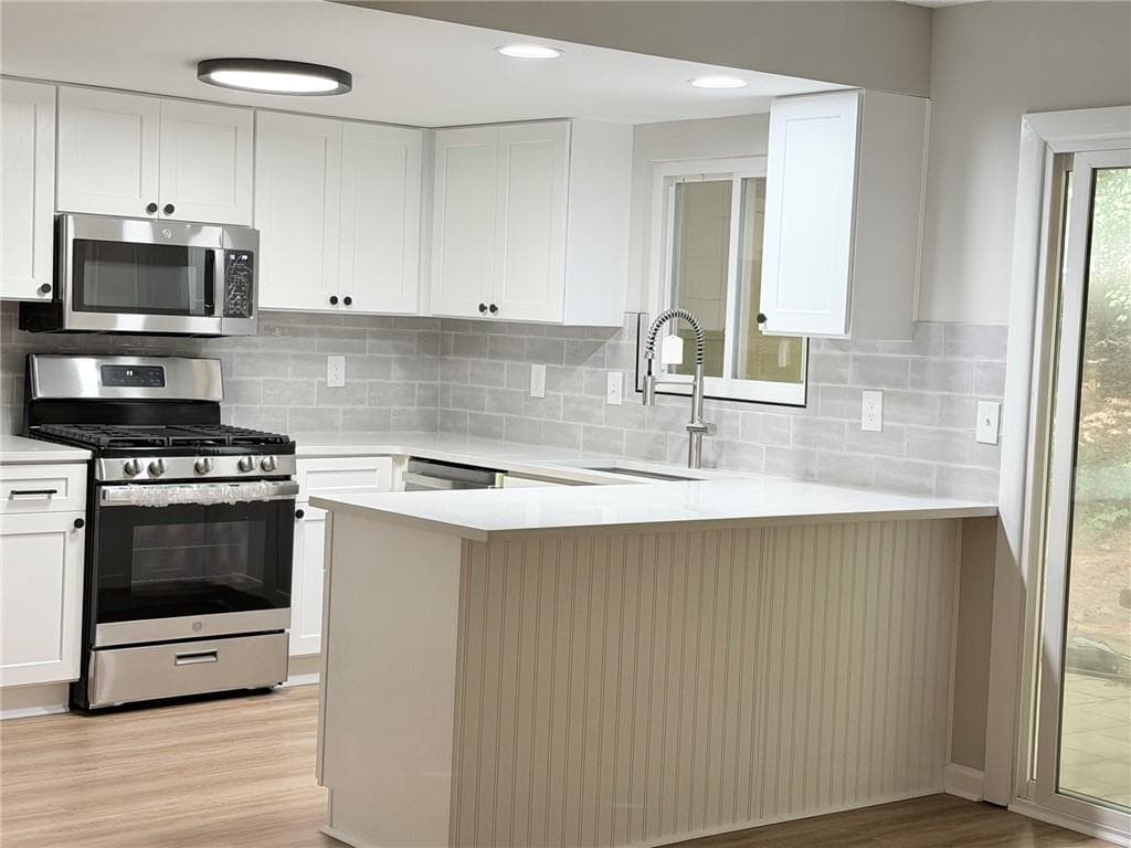 2 bedroom, 2 bathroom, 1,250 sq ft condominium for sale at 11 Middleton Court, Smyrna, GA 30080