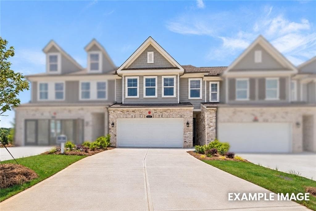 3 bedroom, 3 bathroom, 1,812 sq ft townhouse for sale at 6220 Molo Lane 658, Cumming, GA 30041