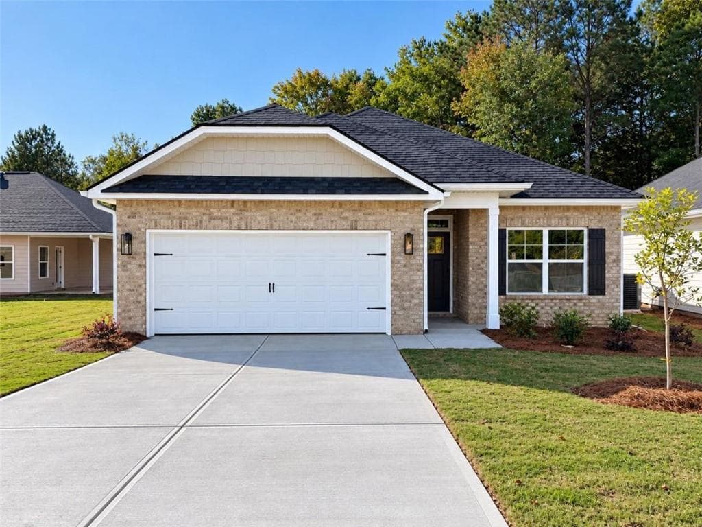 3 bedroom, 2 bathroom, 1,522 sq ft single family residence for sale at 202 Chaucer Lane, Carrollton, GA 30117