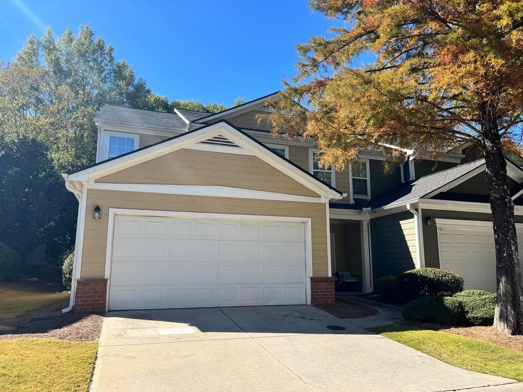3 bedroom, 3 bathroom, 1,808 sq ft townhouse for sale at 5600 Suttles Drive, Atlanta, GA 30331