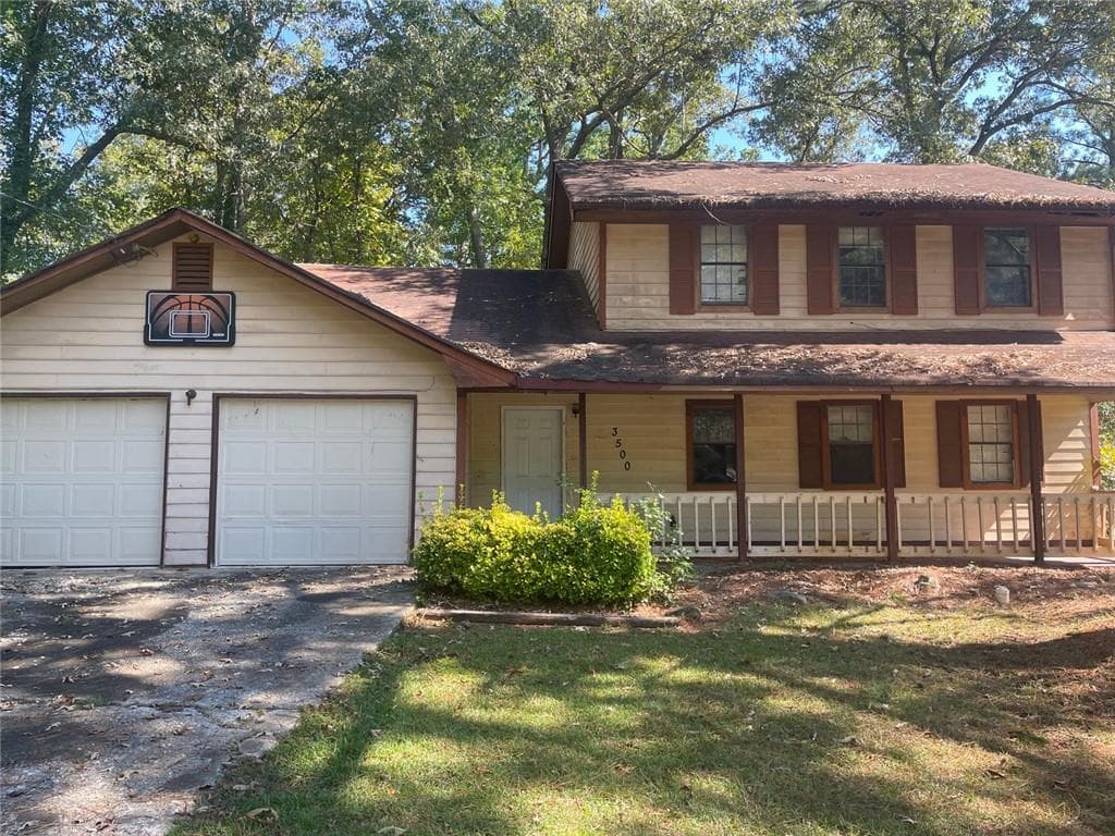 3 bedroom, 3 bathroom, 1,648 sq ft single family residence for sale at 3500 Tarragon Drive, Decatur, GA 30034