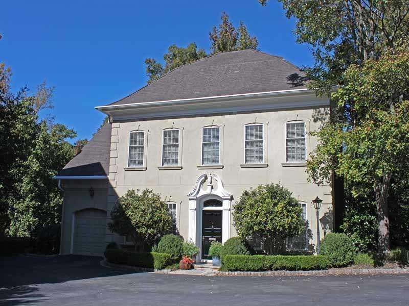 4 bedroom, 4,665 sq ft townhouse sold at 3085 Slaton Drive 6, Atlanta, GA 30305