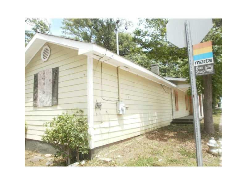 4 bedroom, 1,422 sq ft single family residence sold at 293 James P Brawley Drive, Atlanta, GA 30314
