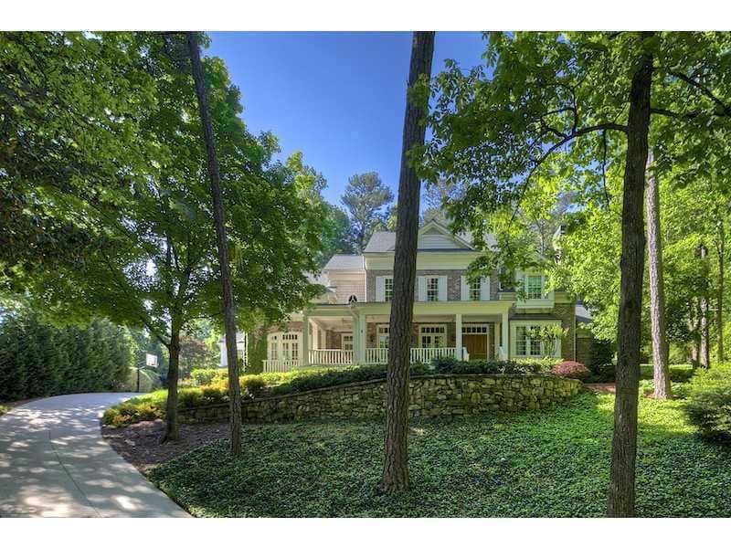 5 bedroom single family residence sold at 994 Buckingham Circle, Atlanta, GA 30327