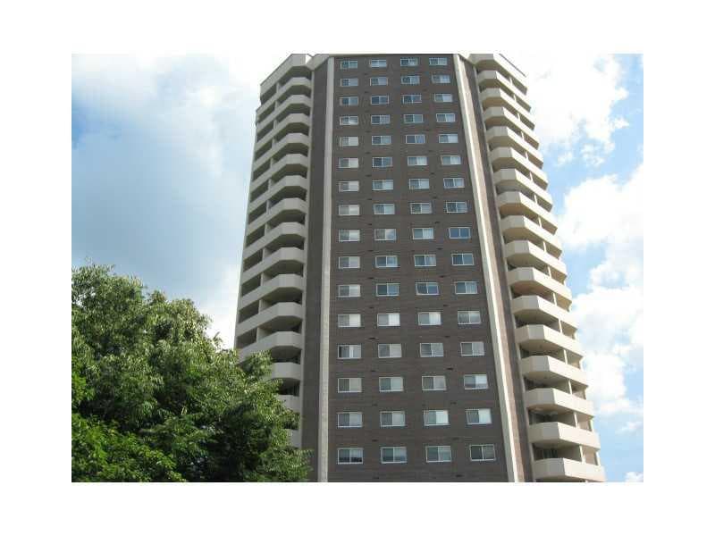 2 bedroom, 1,160 sq ft condominium sold at 1501 Clairmont Road 1526, Decatur, GA 30033