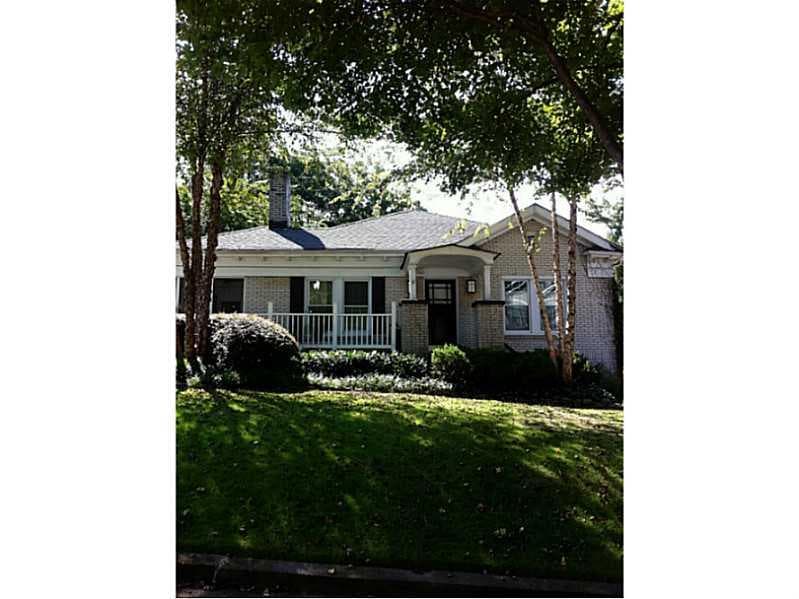 3 bedroom single family residence sold at 627 Yorkshire Road, Atlanta, GA 30306