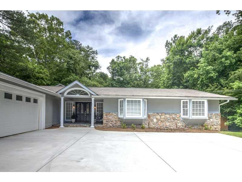 4 bedroom single family residence sold at 750 Crest Valley Drive, Atlanta, GA 30327