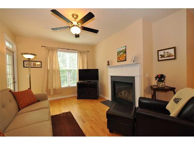 2 bedroom, 1,209 sq ft condominium sold at 3150 Woodwalk Drive 3307, Atlanta, GA 30339