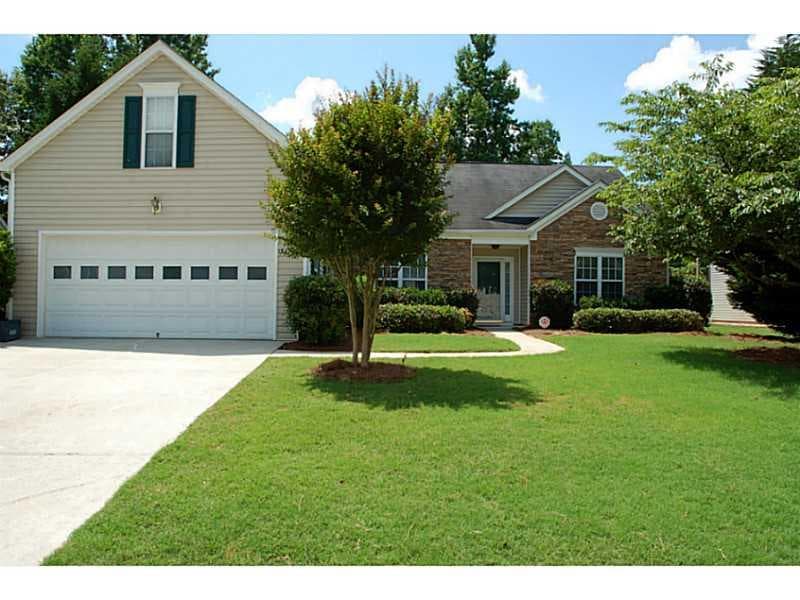 3 bedroom, 2,077 sq ft single family residence sold at 895 Millrace Way, Sugar Hill, GA 30518