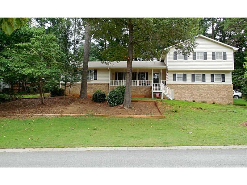 3 bedroom single family residence sold at 1935 HIGH Terrace, Snellville, GA 30039
