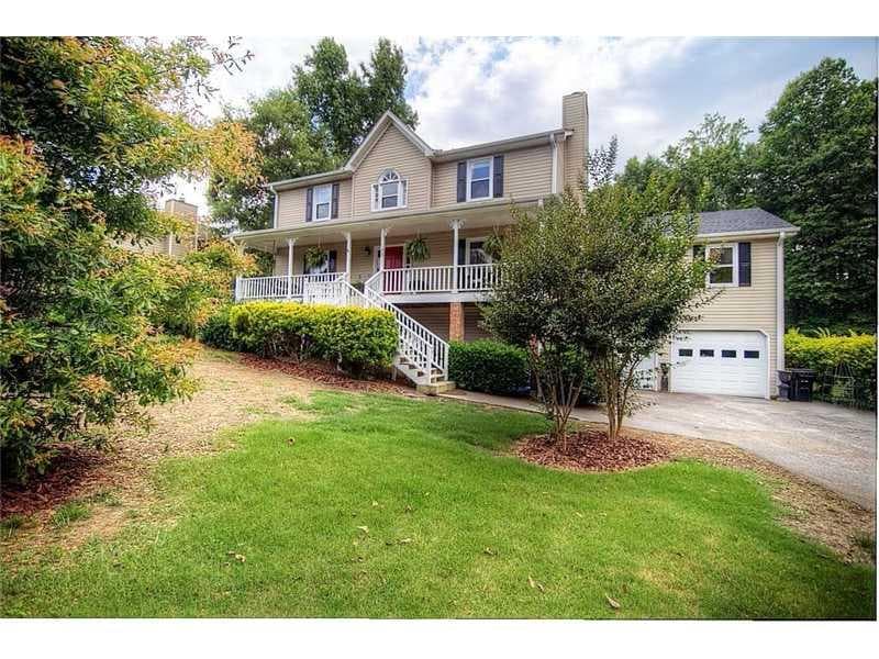 4 bedroom, 3,076 sq ft single family residence sold at 133 Courtland Circle, Powder Springs, GA 30127