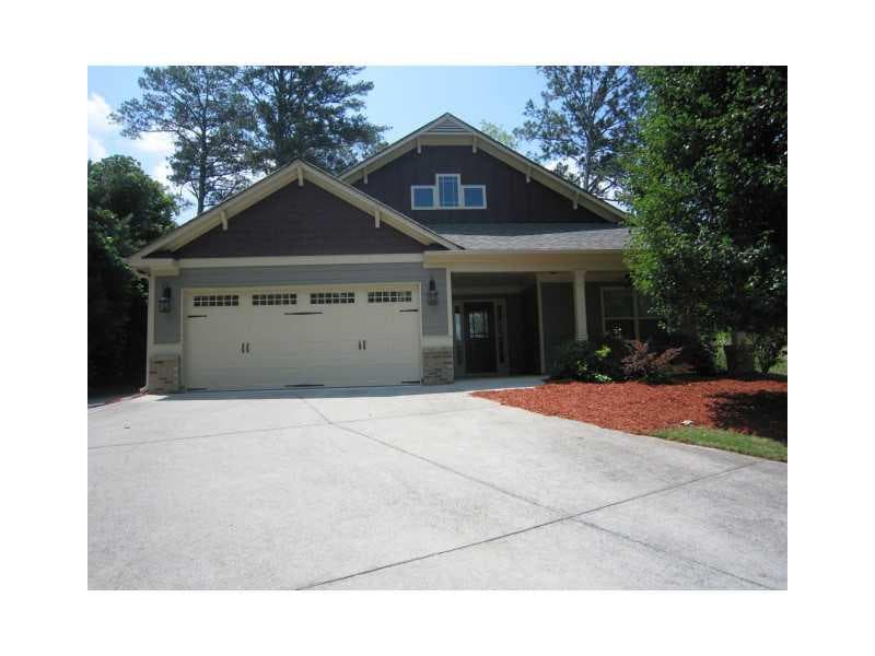 3 bedroom, 1,563 sq ft single family residence sold at 233 McBee Place, Dallas, GA 30132
