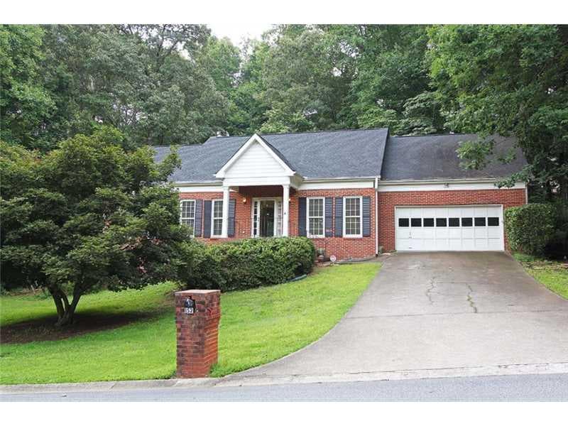 3 bedroom, 3,317 sq ft single family residence sold at 152 Oakwood Hills Drive, Suwanee, GA 30024