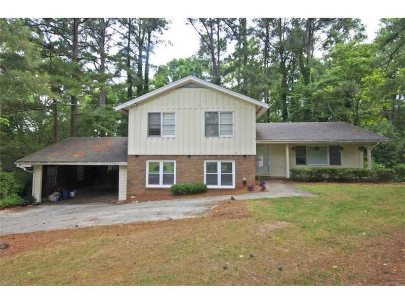 4 bedroom, 2,496 sq ft single family residence sold at 3816 FOXFORD Drive, Atlanta, GA 30340