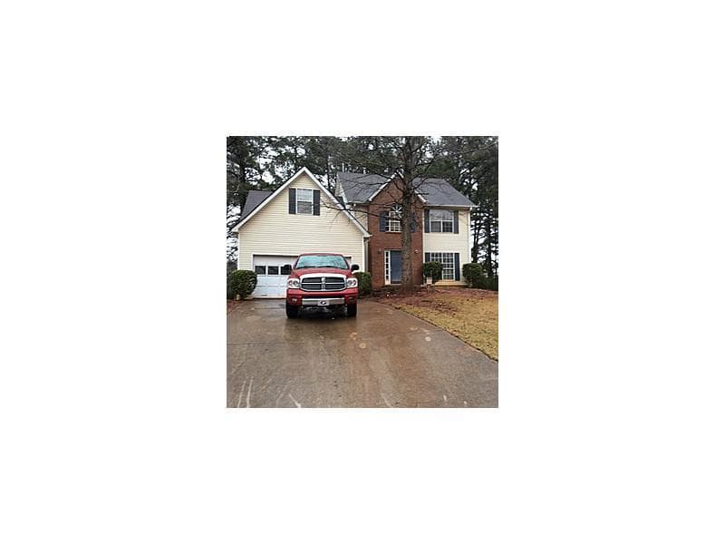 4 bedroom, 2,472 sq ft single family residence sold at 3470 River Mill Lane, Ellenwood, GA 30294