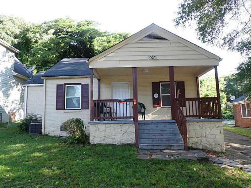 3 bedroom single family residence sold at 2009 Baker Road, Atlanta, GA 30318