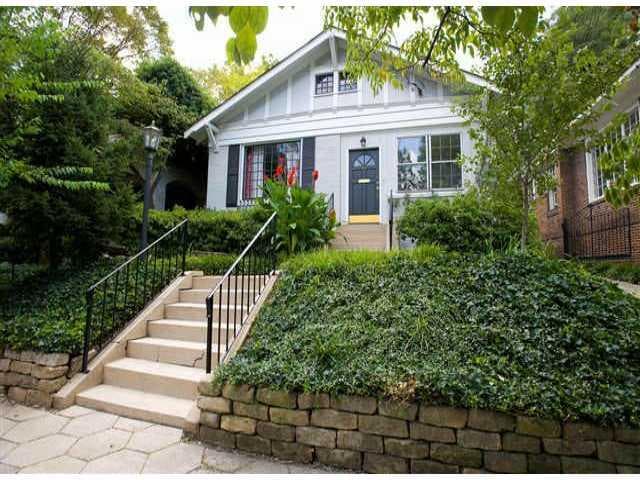 2 bedroom, 1,302 sq ft single family residence sold at 403 5th Street, Atlanta, GA 30308