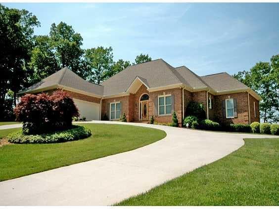 1970 Hughes Drive, Cumming, GA 30040 — most recent listing photo