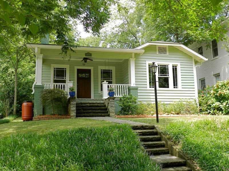 2 bedroom, 1,427 sq ft single family residence sold at 476 Hardendorf Avenue, Atlanta, GA 30307