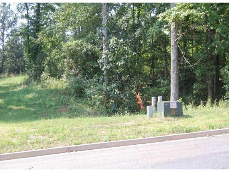single family residence sold at 16045 Segwick Drive, Alpharetta, GA 30004