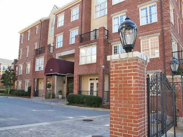 1 bedroom, 780 sq ft condominium sold at 1735 Peachtree Street 105, Atlanta, GA 30309