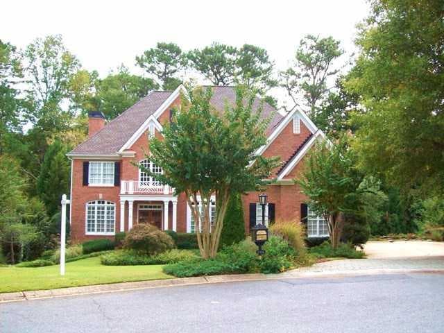 4 bedroom, 5,373 sq ft single family residence sold at 5116 SAPPHIRE Drive, Marietta, GA 30068