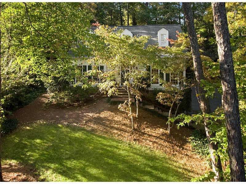 4 bedroom, 3,507 sq ft single family residence sold at 3225 Laramie Drive, Atlanta, GA 30339