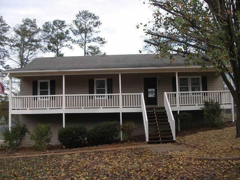 3 bedroom, 1,364 sq ft single family residence sold at 146 Waterway Trail, Powder Springs, GA 30127