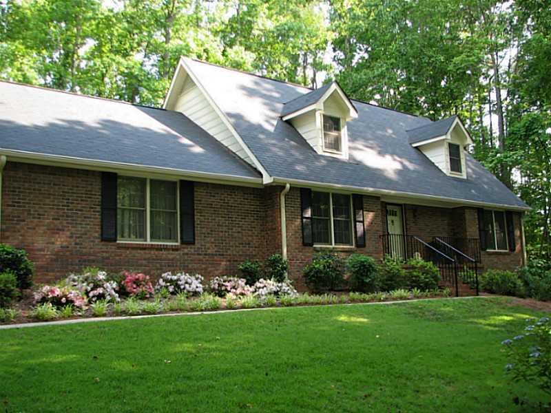 4 bedroom, 3,003 sq ft single family residence sold at 436 Twin Lakes Drive, Canton, GA 30115