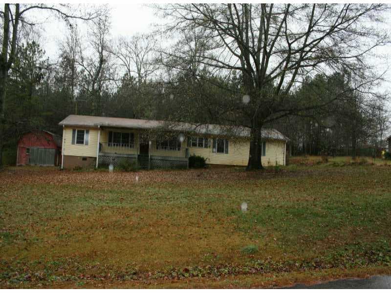 3 bedroom, 1,040 sq ft single family residence sold at 15 E Golden Springs Drive, Jasper, GA 30143