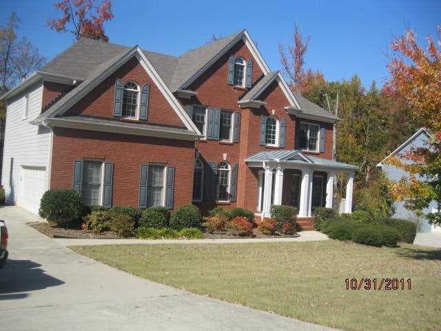5 bedroom, 4,383 sq ft single family residence sold at 544 STREAMWOOD IVY Trail, Suwanee, GA 30024
