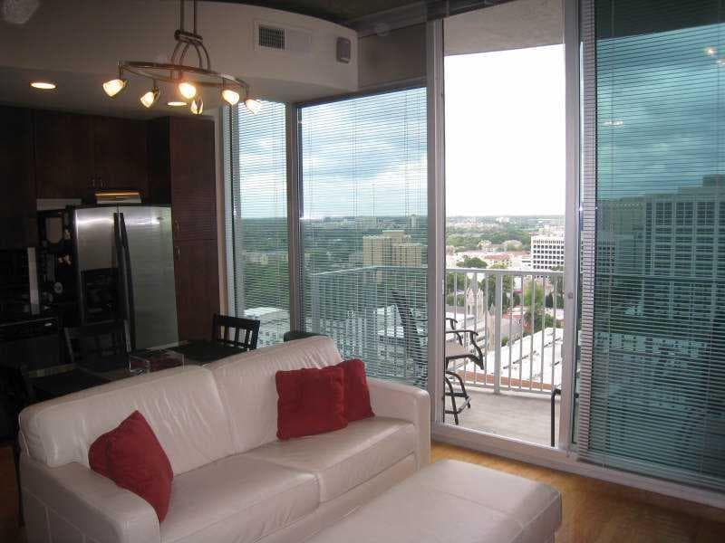 1 bedroom, 606 sq ft condominium sold at 860 Peachtree Street 2016, Atlanta, GA 30308