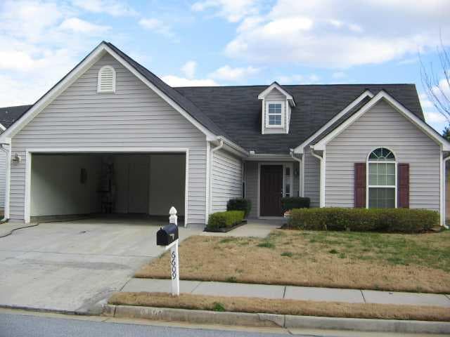 6609 GINA AGHA Circle, Lithonia, GA 30038 — most recent listing photo