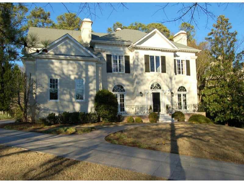 7 bedroom, 7,643 sq ft single family residence sold at 5625 Cross Gate Drive, Atlanta, GA 30327