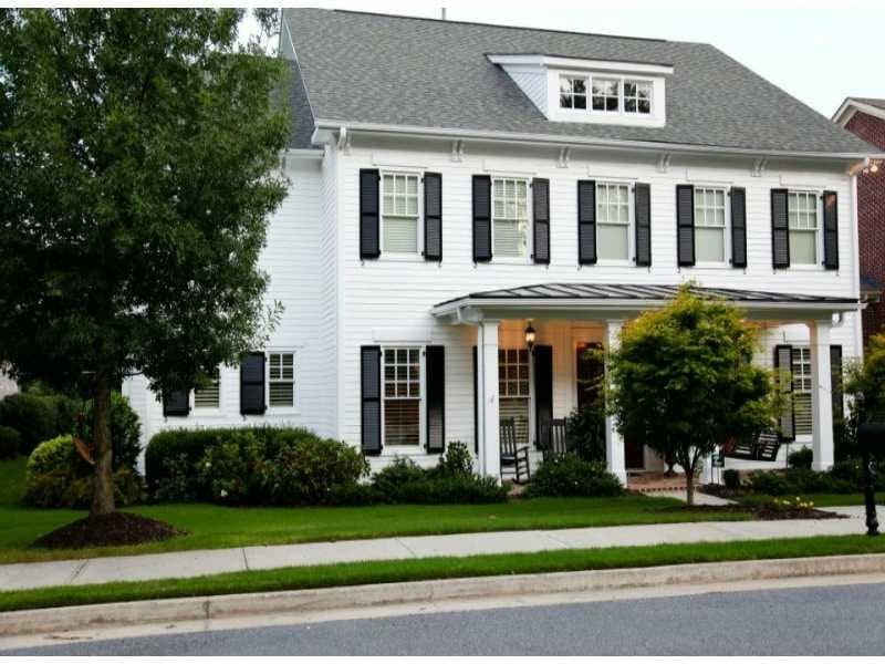 4 bedroom, 4,211 sq ft single family residence sold at 3363 Ashford Park Court, Atlanta, GA 30319