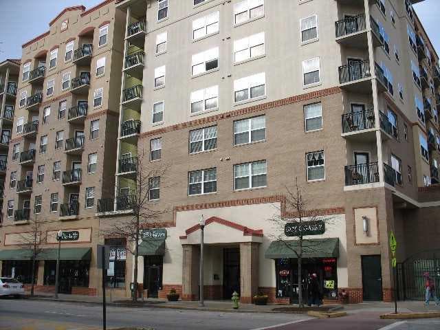 1 bedroom, 732 sq ft condominium sold at 230 E PONCE DE LEON Avenue 624, Decatur, GA 30030