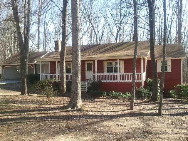 3 bedroom, 1,421 sq ft single family residence sold at 2795 MISTY Court, Dacula, GA 30019